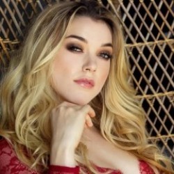 Anny Aurora