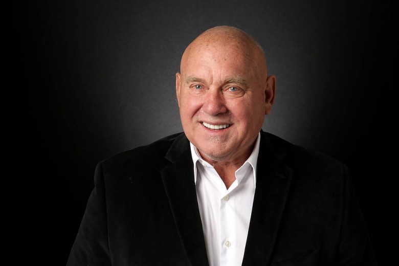 Dennis Hoff