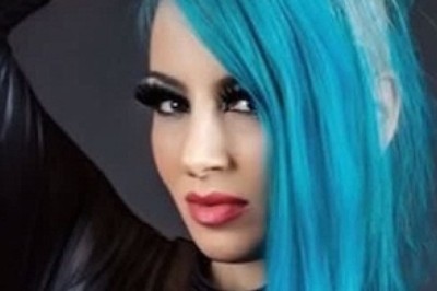 Goddess Lilith Rocking Catwalk in Latex Fashion Show & Doing ePlay Feature Show