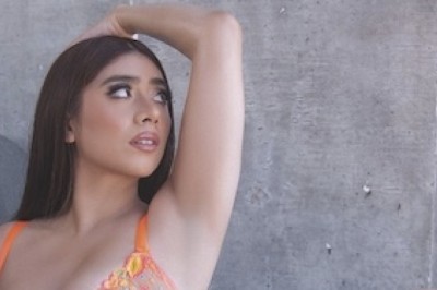 Violet Myers Sweeps XBIZ Awards with 5 Major Noms