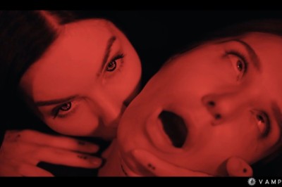 Mag Numb Stars in New Vampired and Parasited Scenes