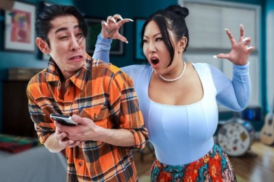 Connie Perignon Makes Her MYLF Debut